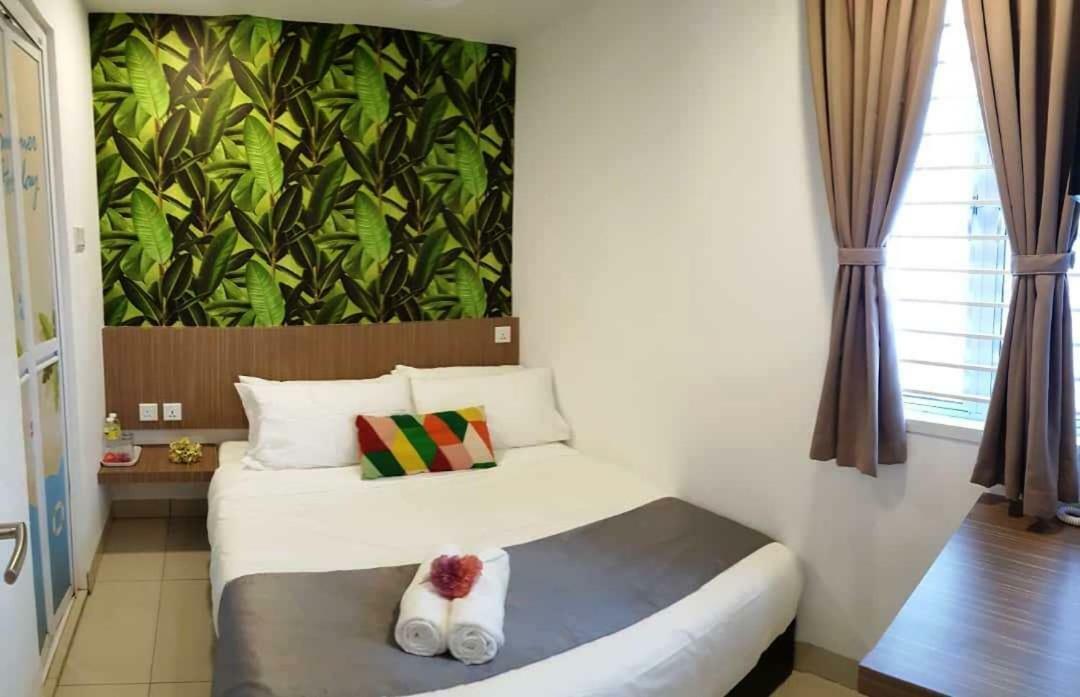 Teruntum 96 Guest House Куантан Экстерьер фото
